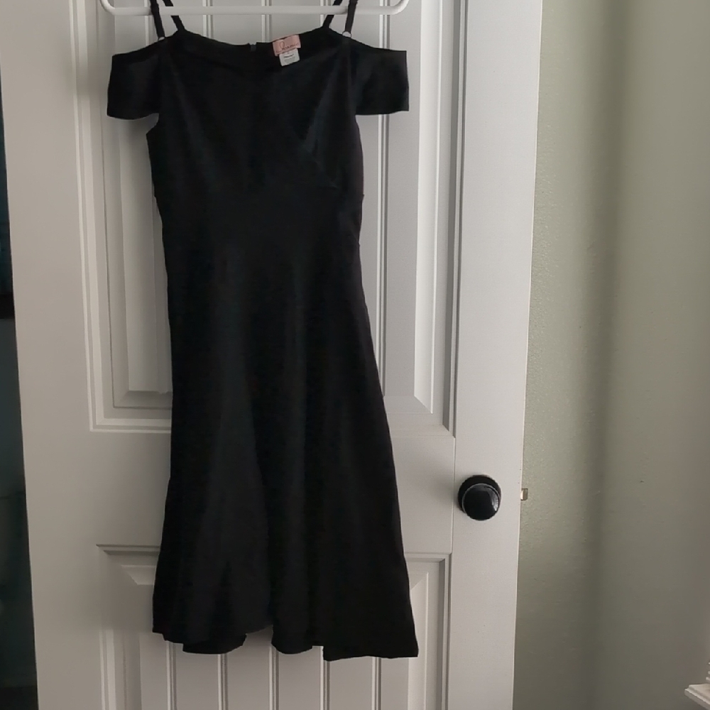 Elegant Black Off-Shoulder Dress